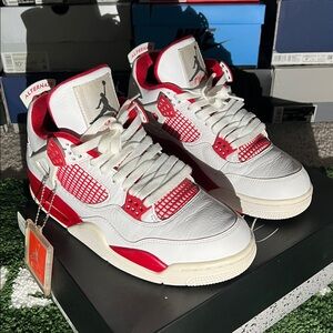 Jordan 4 Alternate 89’